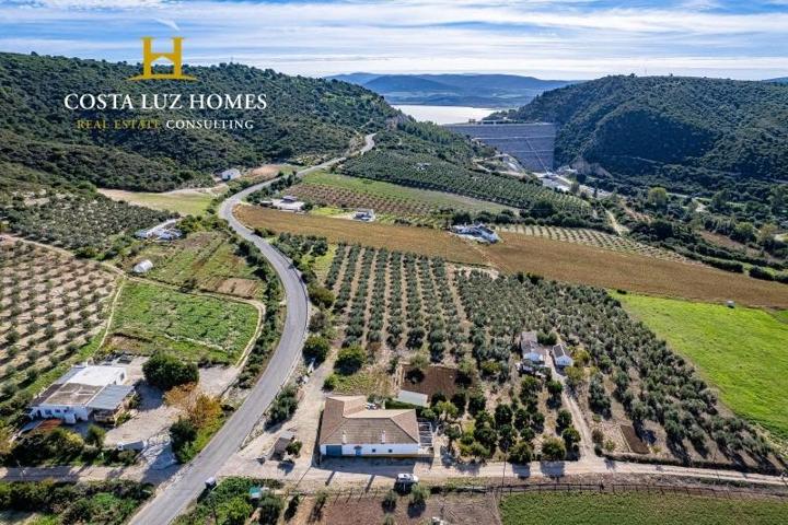 Casa con terreno en venta en Arcos de la Frontera, Arcos de la frontera photo 0