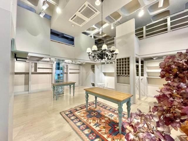 Local comercial en venta en A Coruña, Rúa Ramón y Cajal, 15006 photo 0