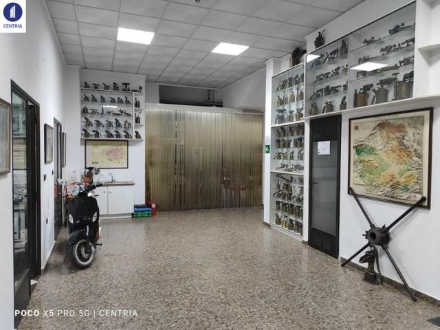 Local comercial en venta en Albacete, Centro-Villacerrada photo 0