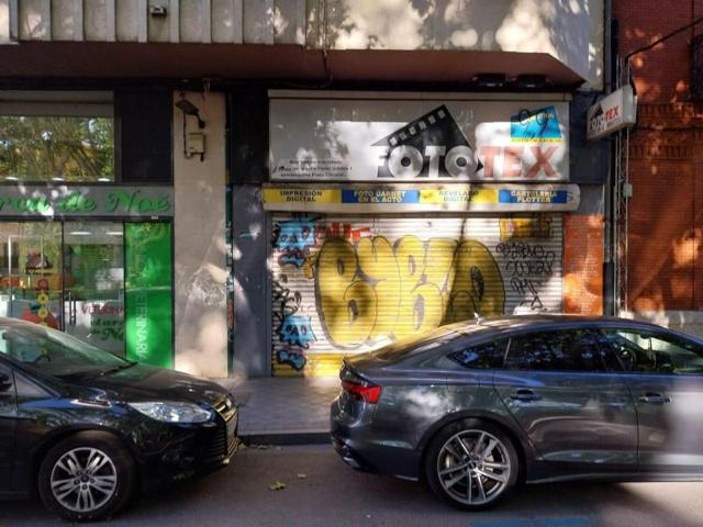 Local comercial en venta en Valladolid, Centro photo 0