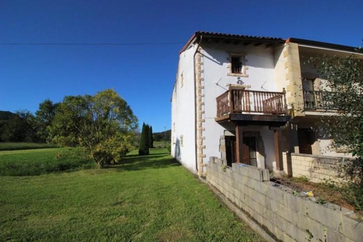 Adosada en venta en Liendo, Liendo photo 0