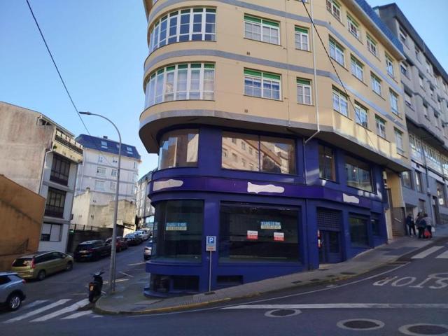 Edificio en venta en Ribeira, Ribeira photo 0