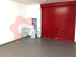 Local comercial en venta en Lugo photo 0