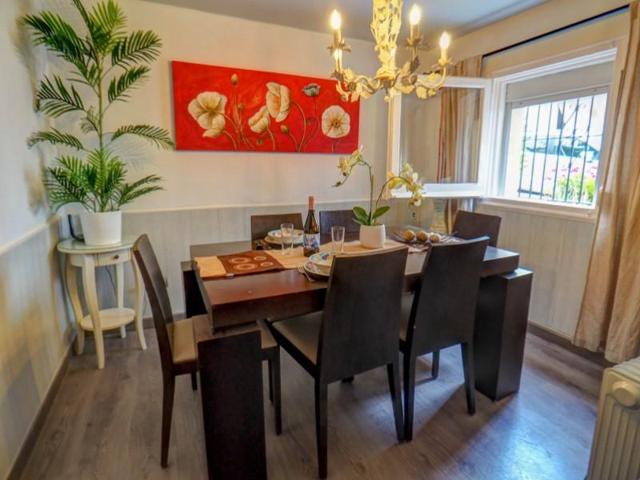 Planta baja en venta en Sitges, Observatori photo 0