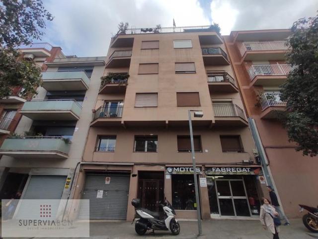 Piso en venta en Barcelona, El Congrés i els Indians photo 0