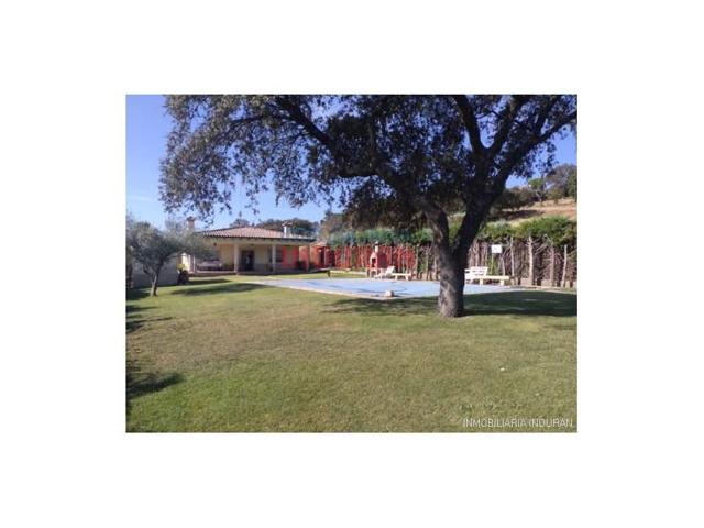 Casa con terreno en venta en Belvis de Monroy, Urbanización La Narota photo 0