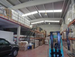 Nave industrial en venta en Dos Hermanas, Entrenucleos photo 0
