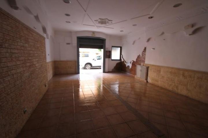 Local comercial en venta en L'Eliana, LA ELIANA PUEBLO photo 0