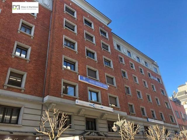 Piso en venta en León, Centro photo 0