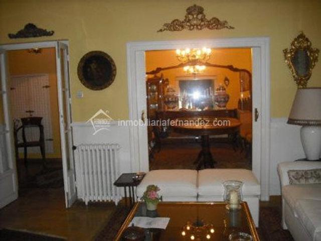 Piso en venta en Cáceres, Centro photo 0