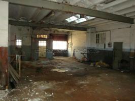 Nave industrial en venta en Sabadell, Gracia photo 0