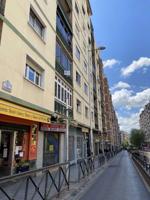 Apartamento en venta en Granada, Constitución photo 0