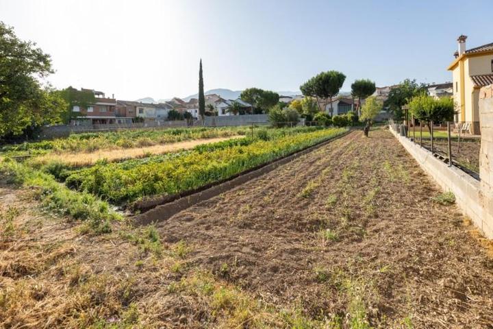 Terreno en venta en Zubia, Calle herreria photo 0