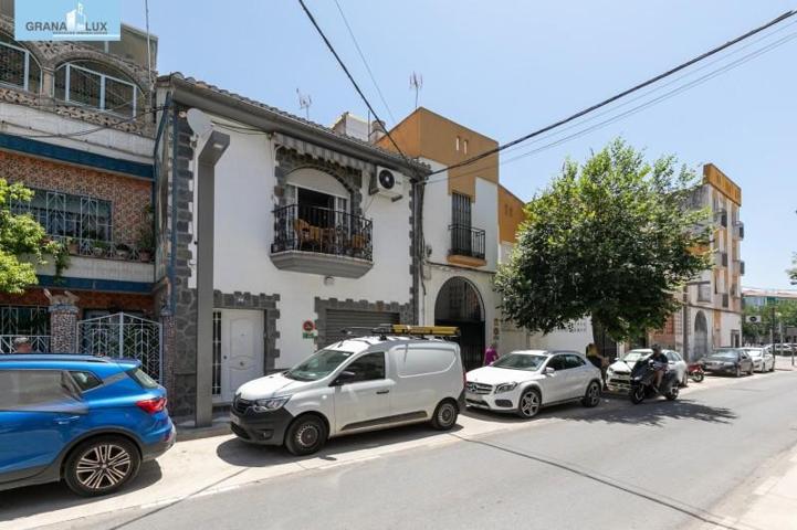 Adosada en venta en Maracena, Zona metropolitana photo 0