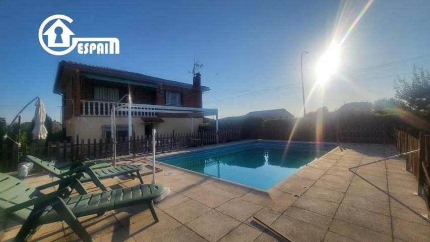 Chalet en venta en Santa Cruz del Retamar, Castilla la mancha photo 0