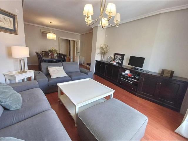 Piso en venta en Plasencia, Centro Ciudad photo 0