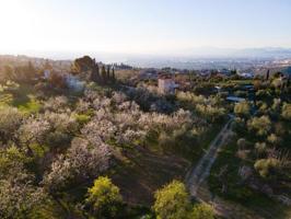 Casa con terreno en venta en Monachil, Llanos photo 0