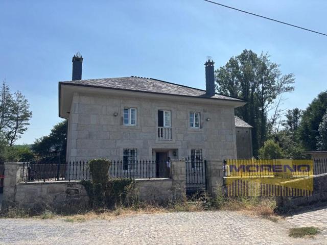 Casa con terreno en venta en Láncara photo 0