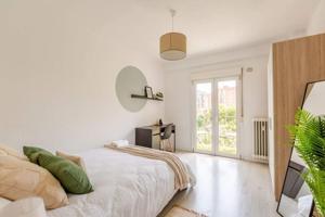 Piso en venta en Pamplona, Azpilagaña photo 0