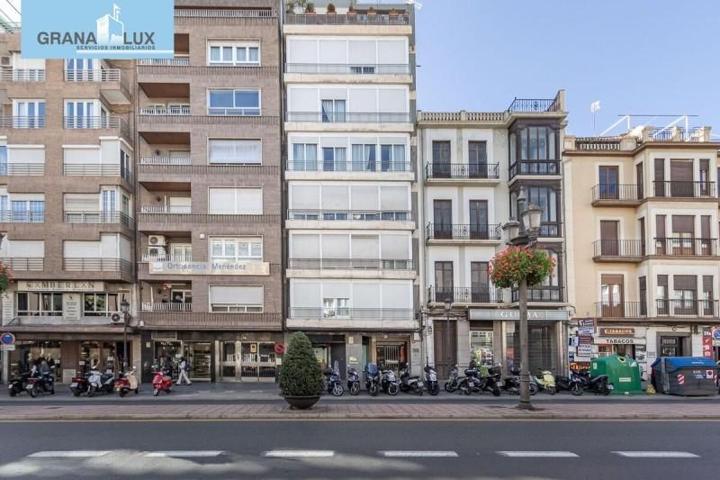 Piso en venta en Granada, Centro photo 0