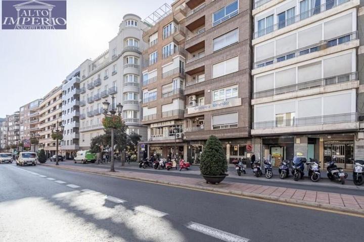 Piso en venta en Granada, Centro photo 0
