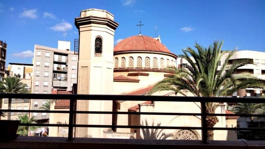 Piso en venta en Elche photo 0