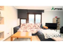 Piso en venta en Ribeira photo 0