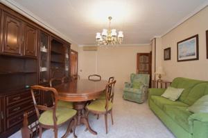 Piso en venta en Cartagena, Barrio de la concepcion photo 0