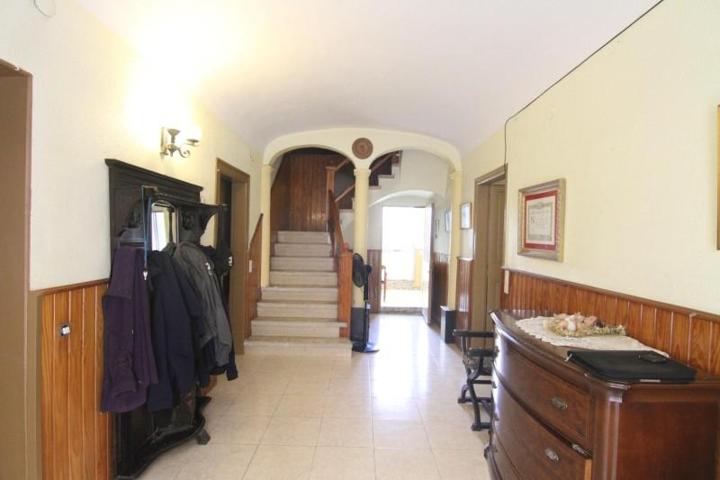 Casa en venta en Olesa de Montserrat, Casc Antic photo 0