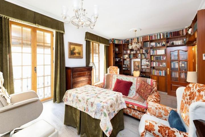 Piso en venta en Granada, Gran via photo 0