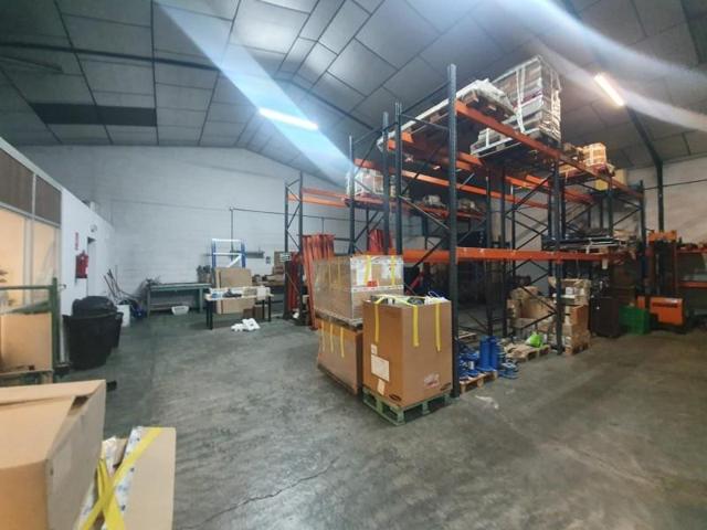Nave industrial en venta en Sevilla, Palmete-Padre Pío-Hacienda San Antonio photo 0