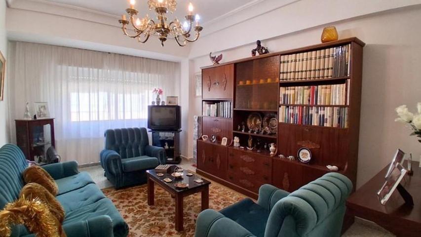 Piso en venta en Salamanca, Carmelitas-Oeste photo 0