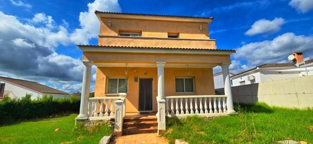 Casa en venta en Sant Jaume dels Domenys, El papagai photo 0