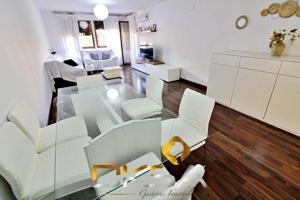 Piso en venta en Villarreal, Piscinas photo 0