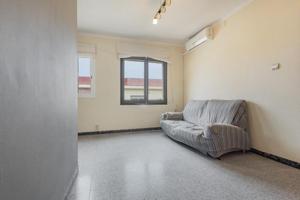 Piso en venta en Barcelona, Horta photo 0
