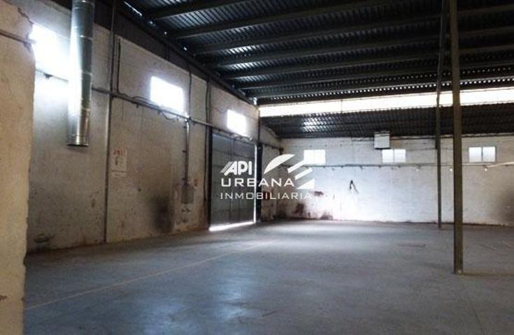 Nave industrial en venta en Lucena, CALLE DS NACIONAL 331 N-331 KM.68 photo 0