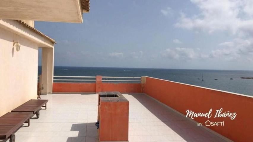 Piso en venta en Cartagena photo 0