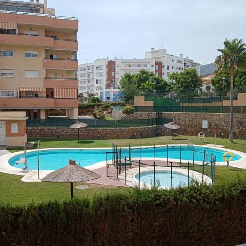 Piso en venta en Torremolinos, Calle Lora del Río, 29620 photo 0