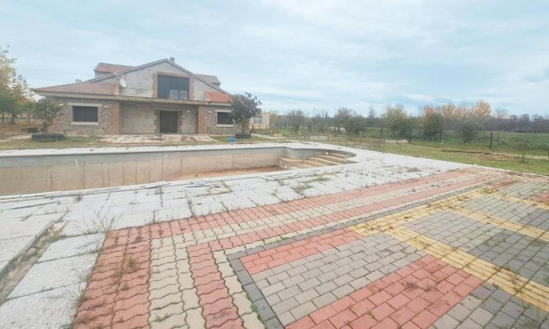 Chalet en venta en Ciudad Rodrigo, Área de Ciudad Rodrigo photo 0