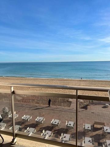 Apartamento en venta en Guardamar del Segura, Centro-playa photo 0