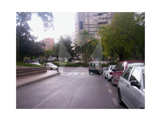 Piso en venta en Cáceres photo 0