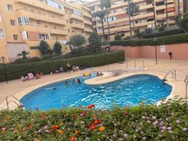 Apartamento en venta en Fuengirola, Los Pacos photo 0