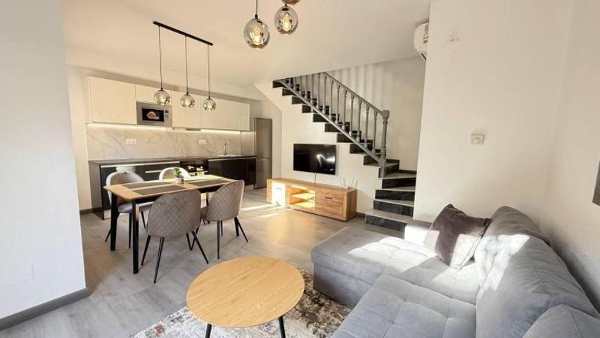 Adosada en venta en Orihuela Costa photo 0