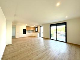 Piso en venta en El Vendrell, El vendrell photo 0