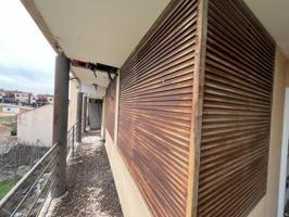 Edificio en venta en Yebes, Castilla la mancha photo 0