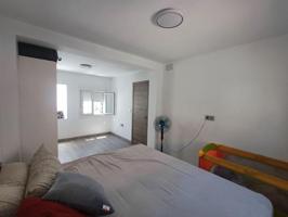 Adosada en venta en La Línea de la Concepción, La Atunara-Periáñez photo 0