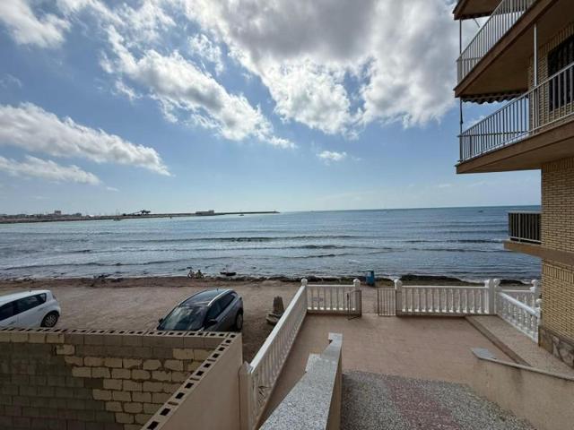 Apartamento en venta en Torrevieja, Playa de los Náufragos photo 0