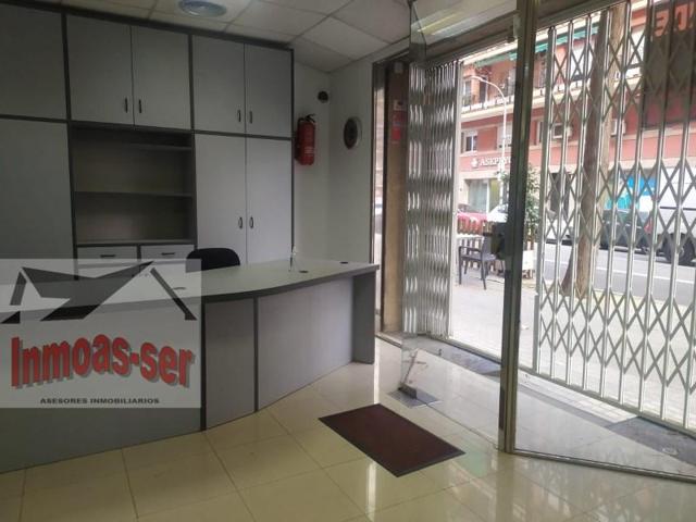 Local comercial en venta en Barcelona, El Clot photo 0