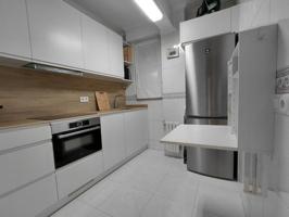 Piso en venta en Vitoria-Gasteiz, Vitoria-Gasteiz photo 0
