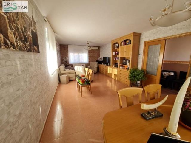 Chalet en venta en Yuncos, YUNCOS photo 0